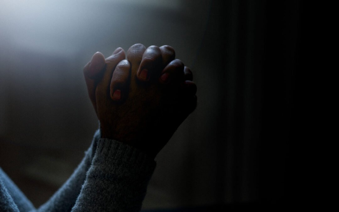 “Pale moun mal kapab koute ou lavi w”